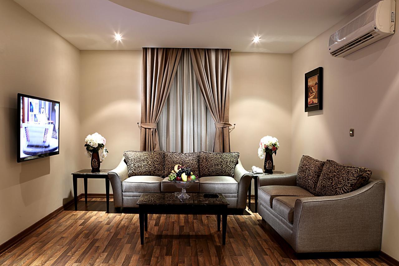 Aswar Hotel Suites Ель-Хубар Екстер'єр фото